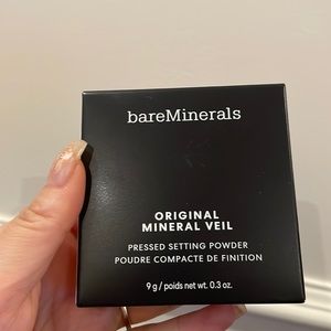 bareMinerals Setting Powder- translucent